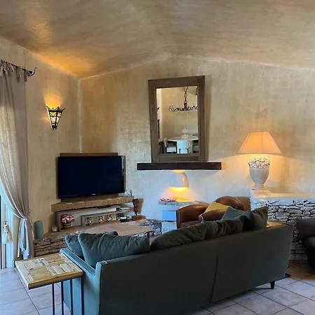 Ghjulia Porto-Vecchio (Corsica)