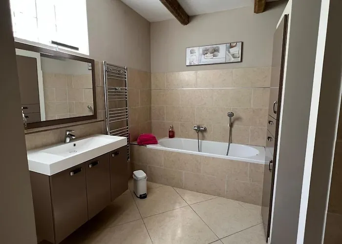 Ghjulia Prázdninový dům *