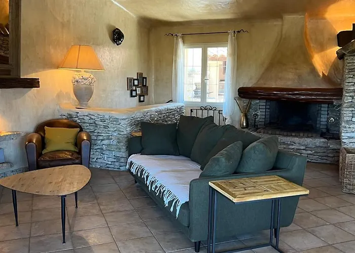 Ghjulia Порто-Веккьо