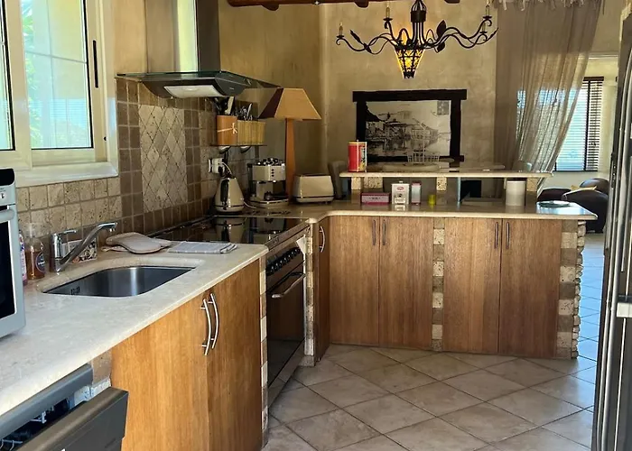 Ghjulia Порто-Веккьо