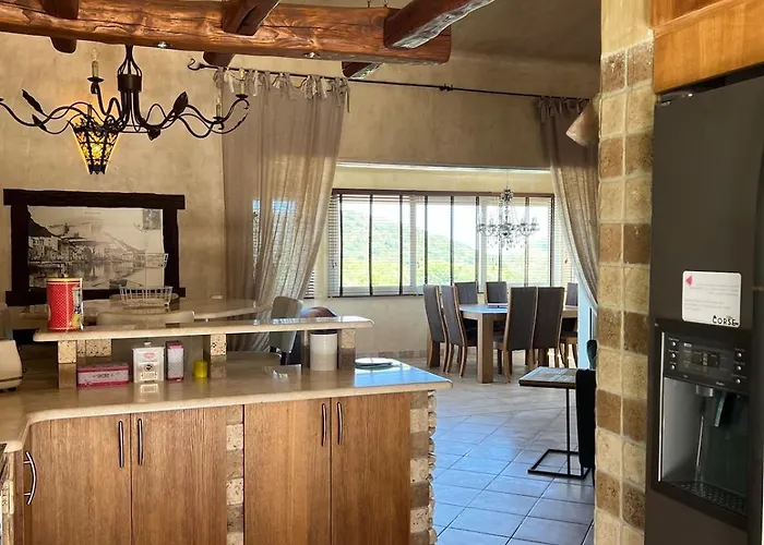 Ghjulia Порто-Веккьо